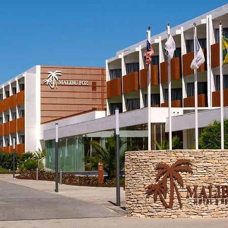 Malibu Foz Hotel - La Maison Younan Figueira da Foz Esterno foto The Sailing Lodge
