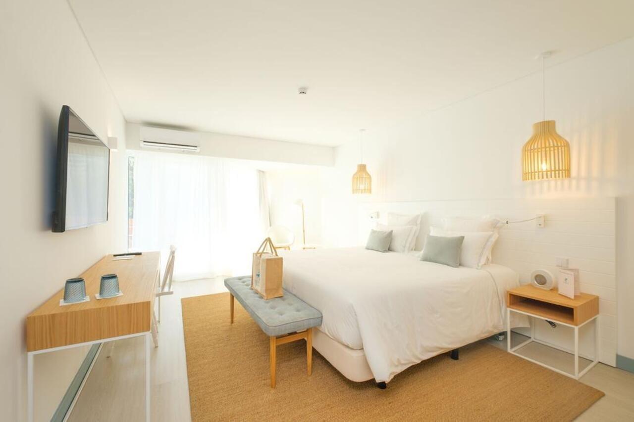 Malibu Foz Hotel - La Maison Younan Figueira da Foz Esterno foto Deluxe room