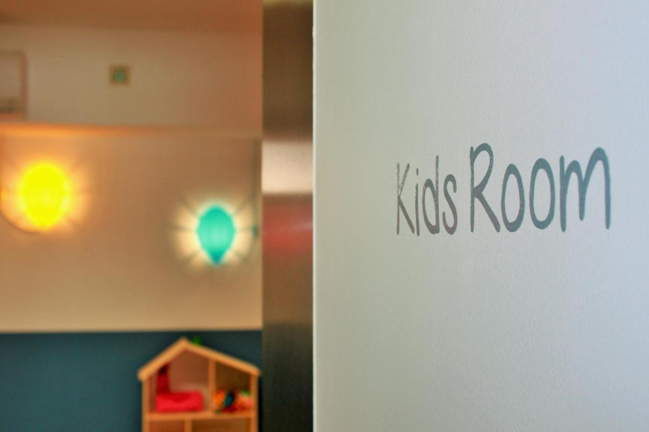 Malibu Foz Hotel - La Maison Younan Figueira da Foz Esterno foto Kids Room